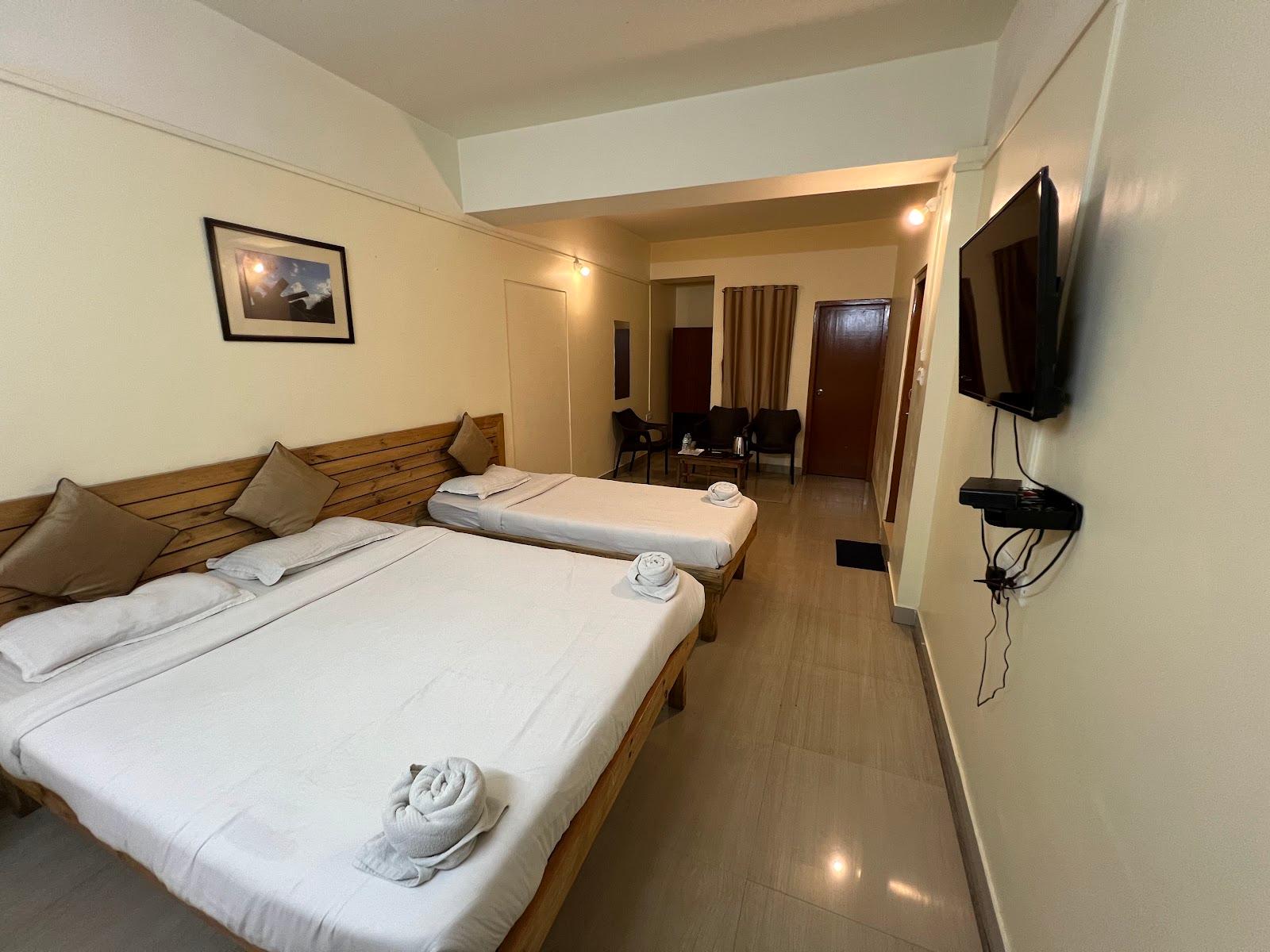 Capital O 10796 Hotel Travellers Inn – photo 3