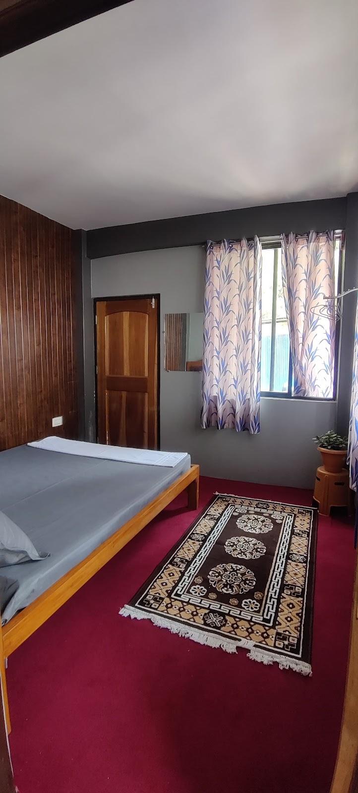 Mountain Chalet homestay – photo 1