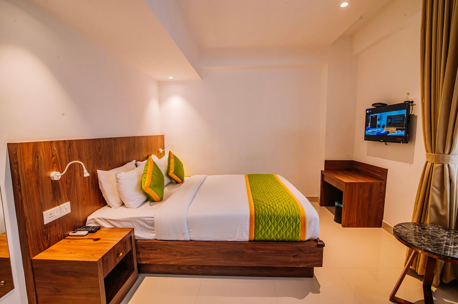 Hotel Seven Lights – photo 3