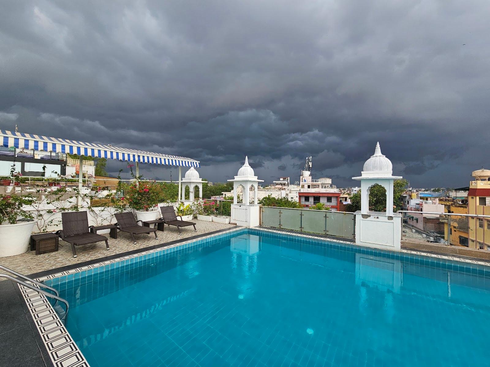 Hotel Atulyaa Taj – photo 4