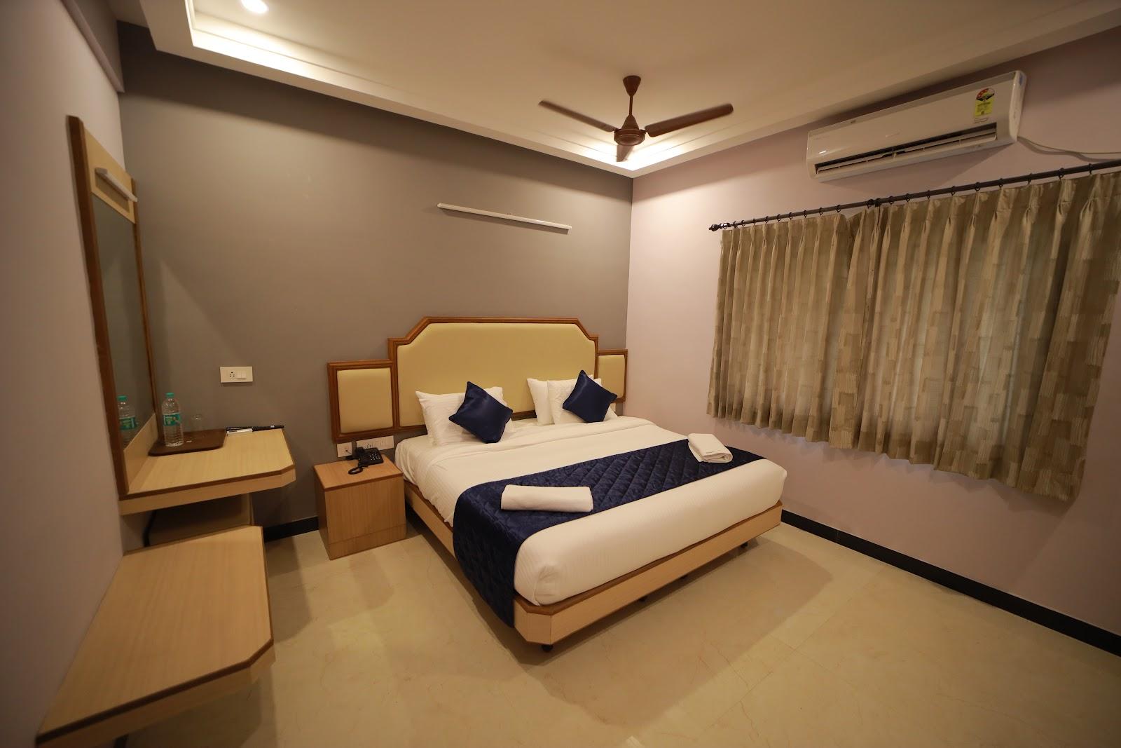 Majestic Hotel & Service Apartments – photo 3