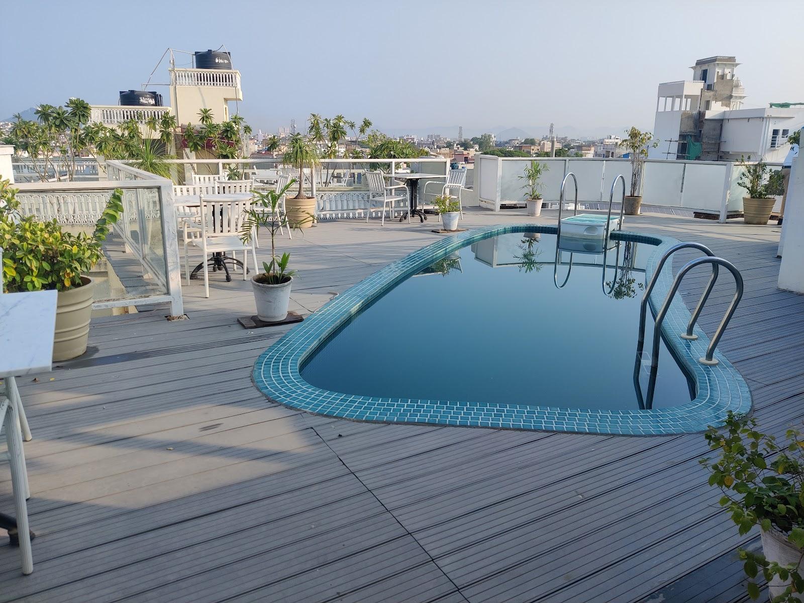 Tripli Hotels Shambhu Villas – photo 4