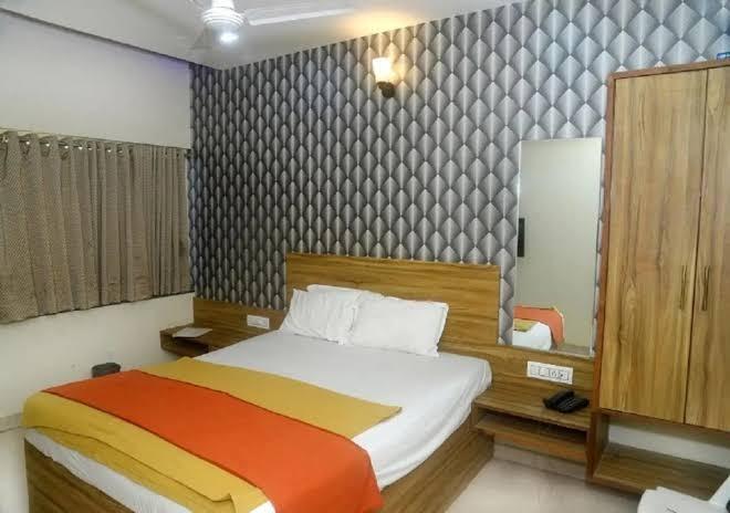 Hotel Radhika – photo 4