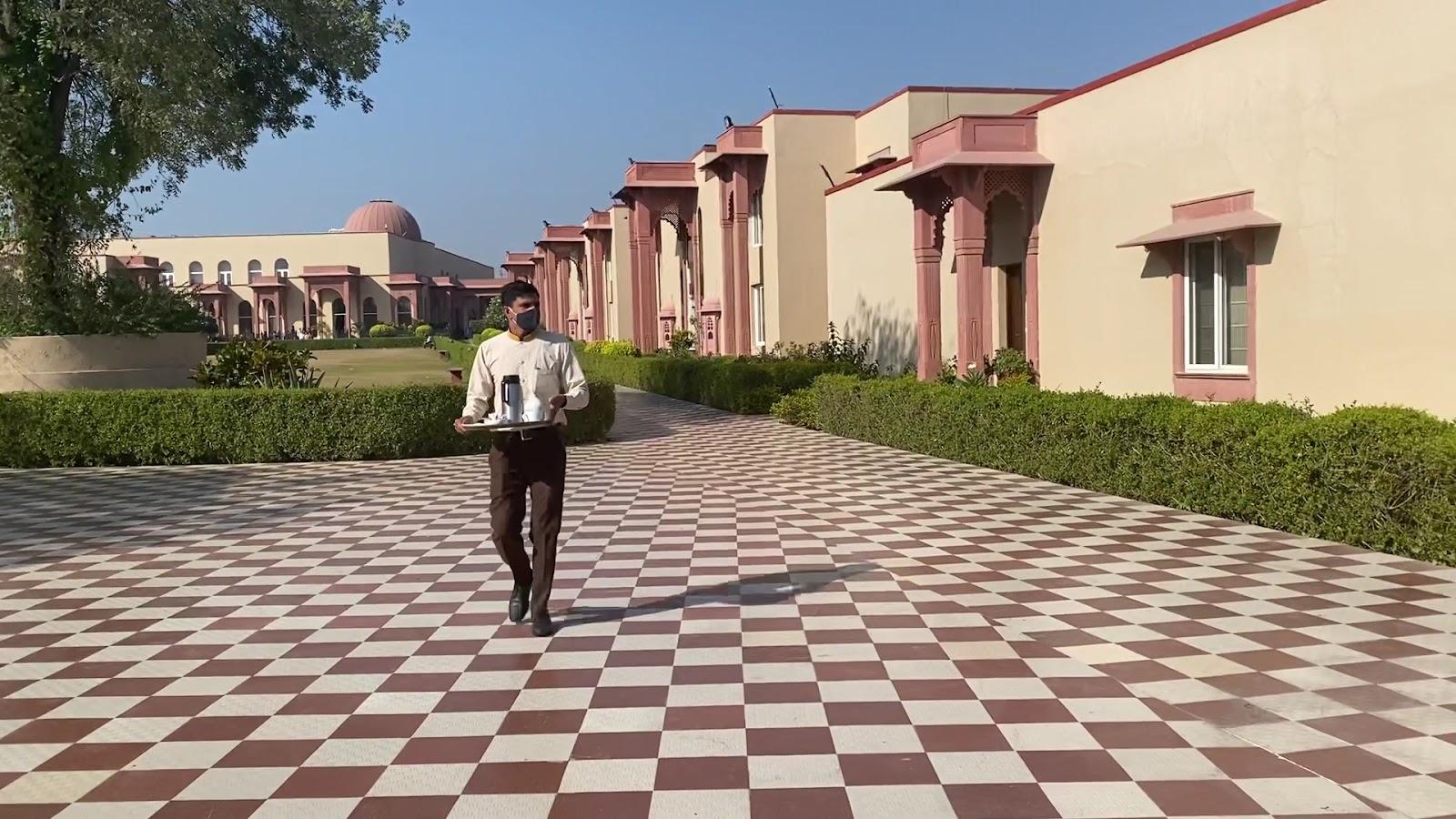 Orchha Palace Hotel & Convention Centre – photo 2