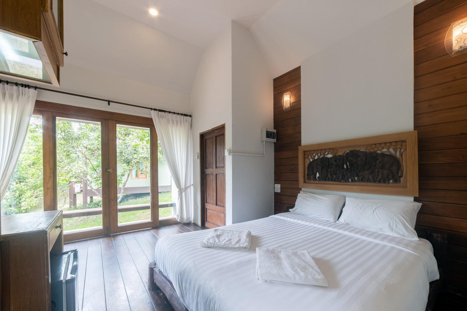 Tawan Riverside - Elephant Resort – photo 3