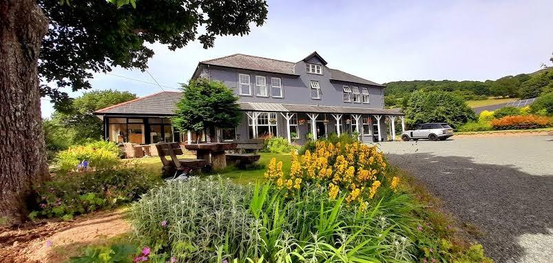 Elan Valley Hotel – photo 1