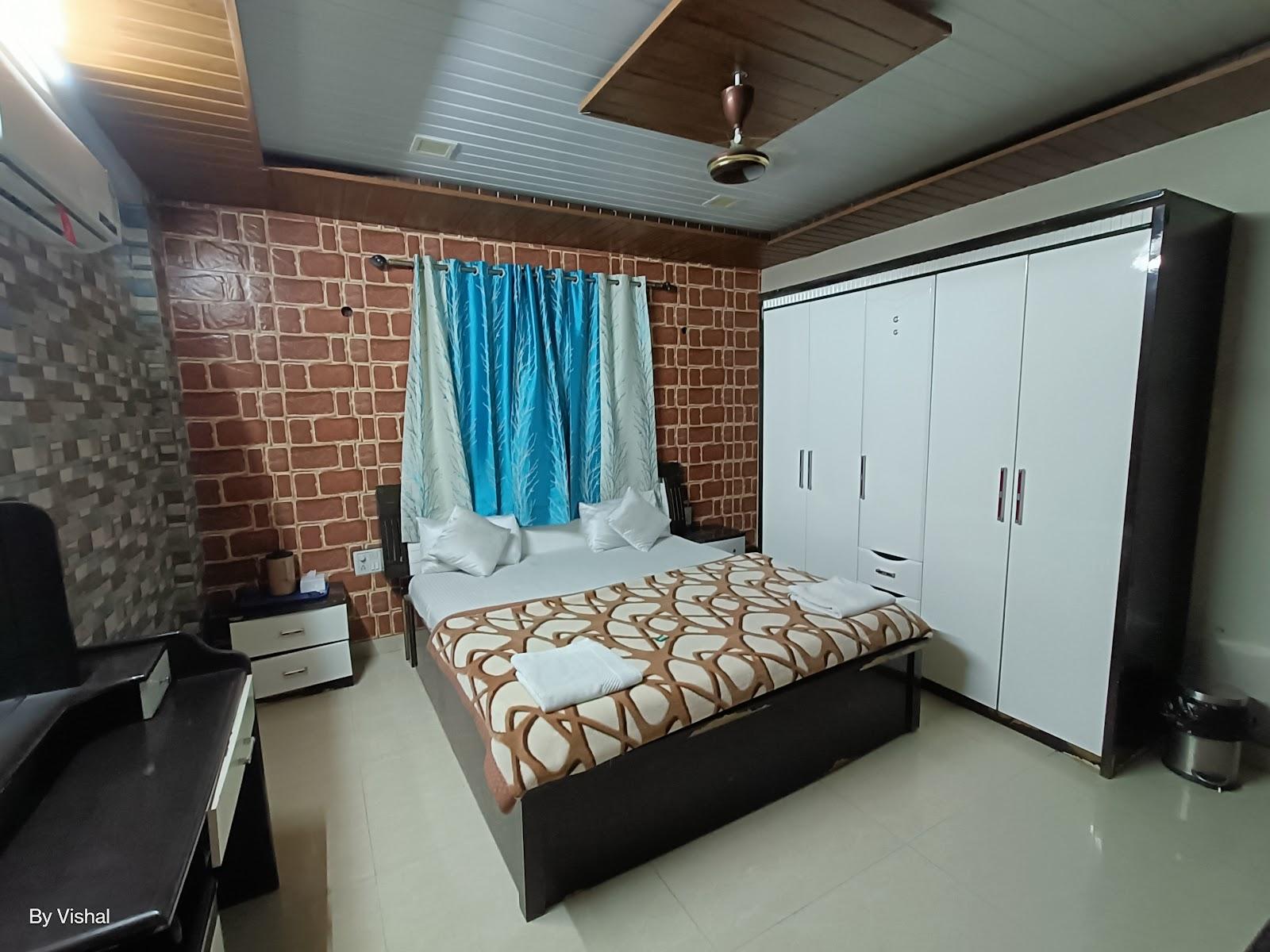DV Inns Farm Villa – photo 3