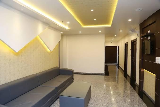 LE MOSHE INN – photo 4