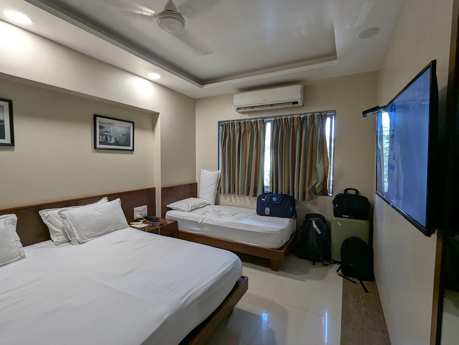 Hotel Bombay International – photo 2