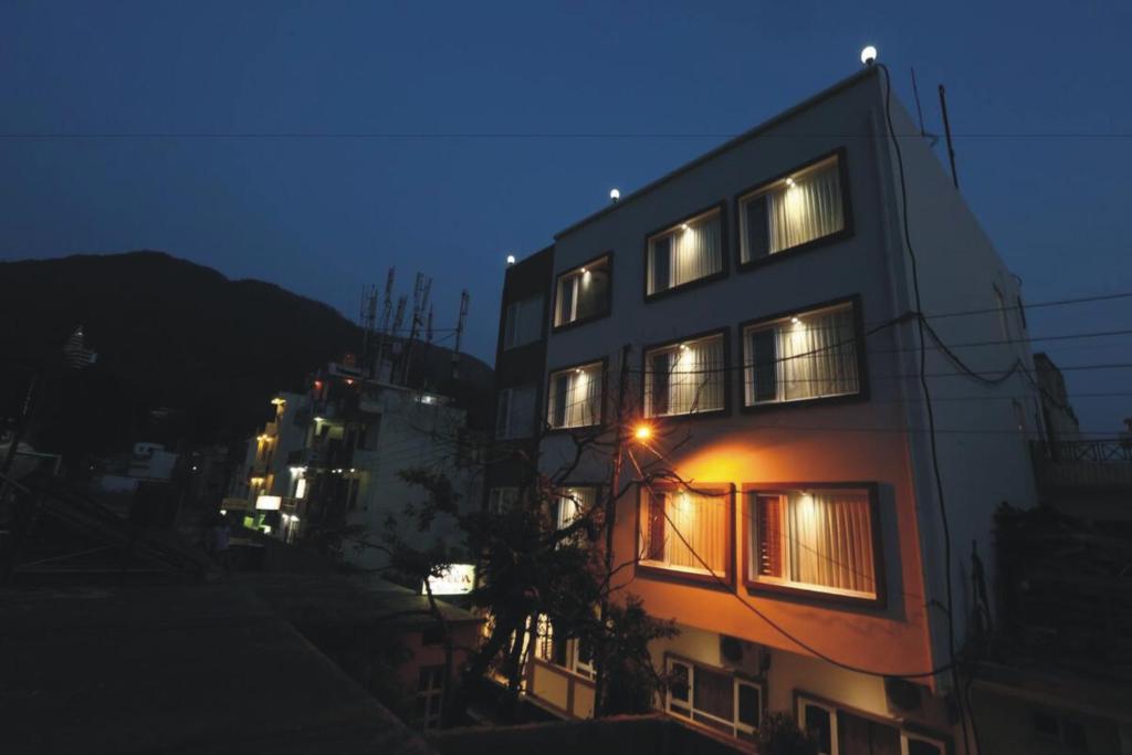 Green View by Green Tree Hotels – photo 1