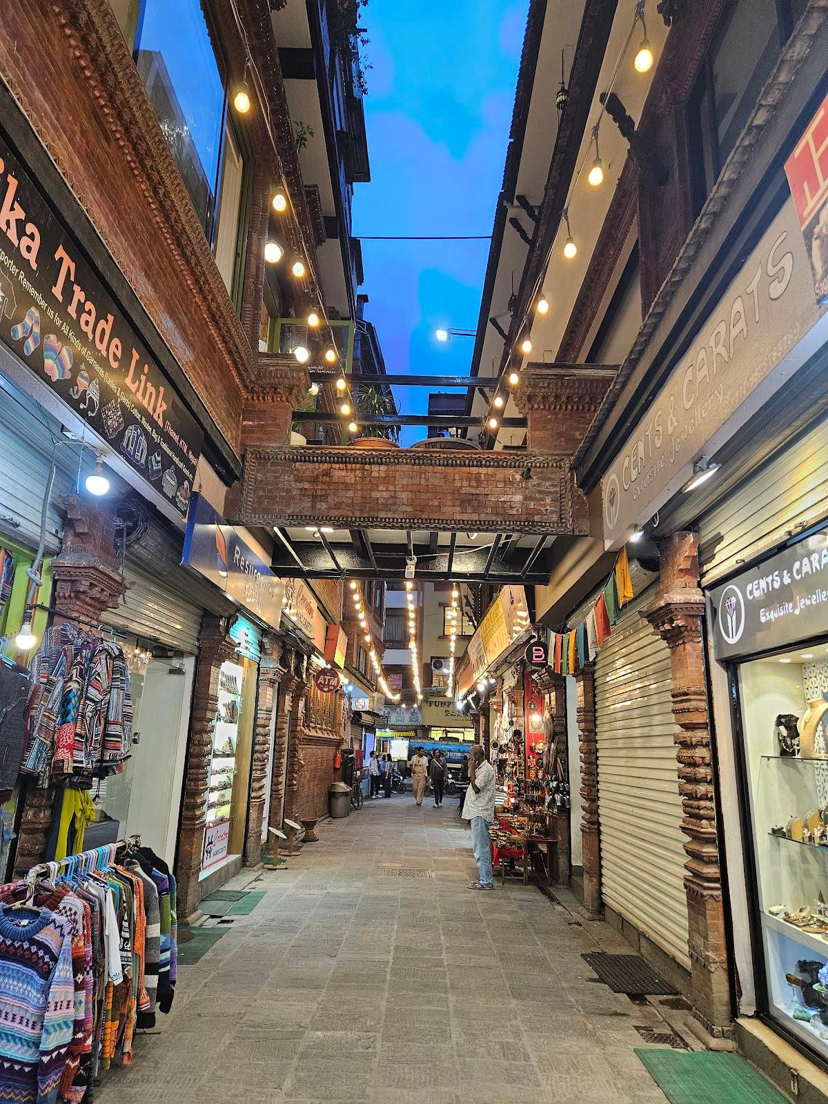Thamel Narsing chowk – photo 2