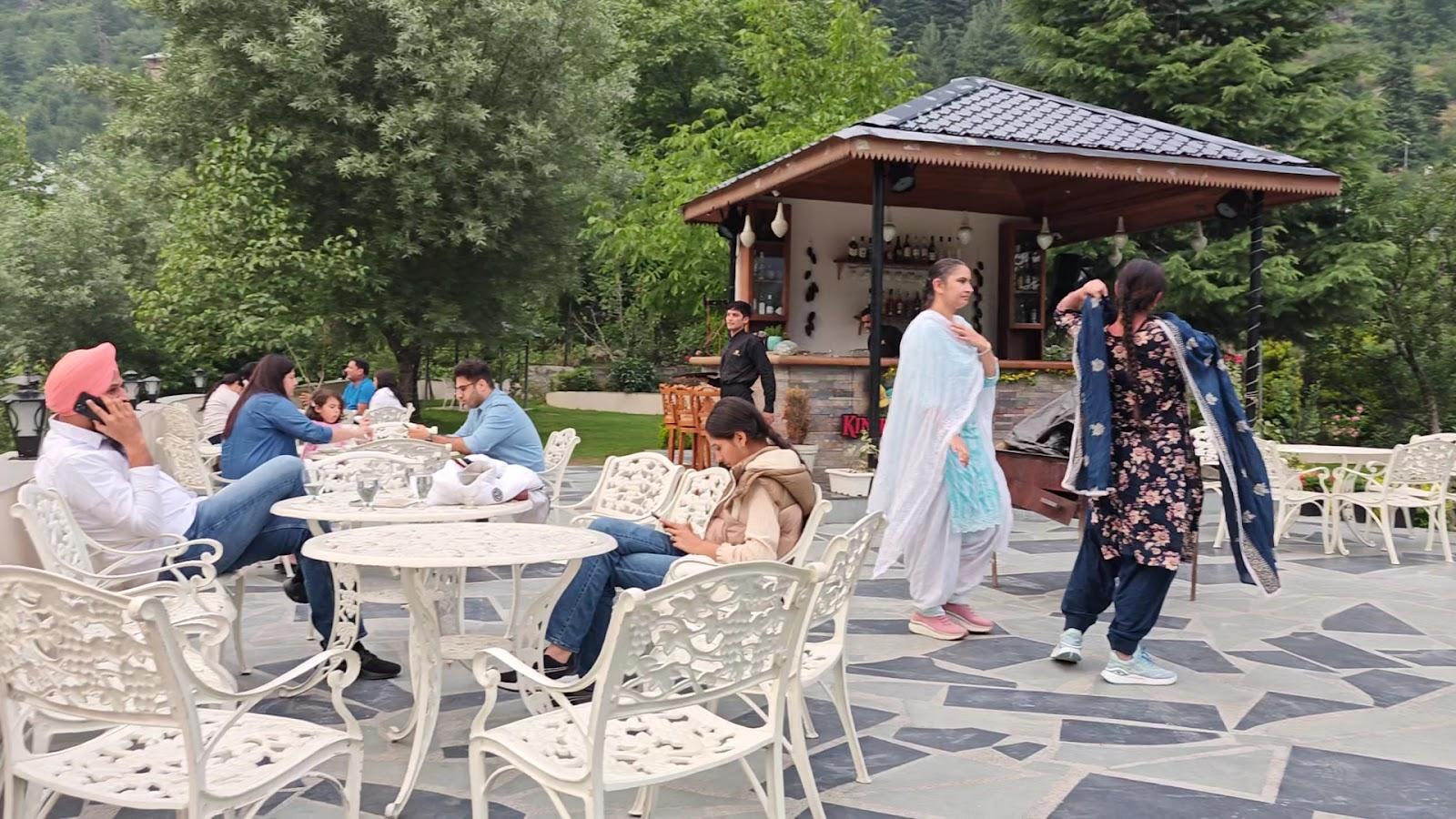 The Allure Grand Resort ( A River Side Resort and Spa ) – photo 2