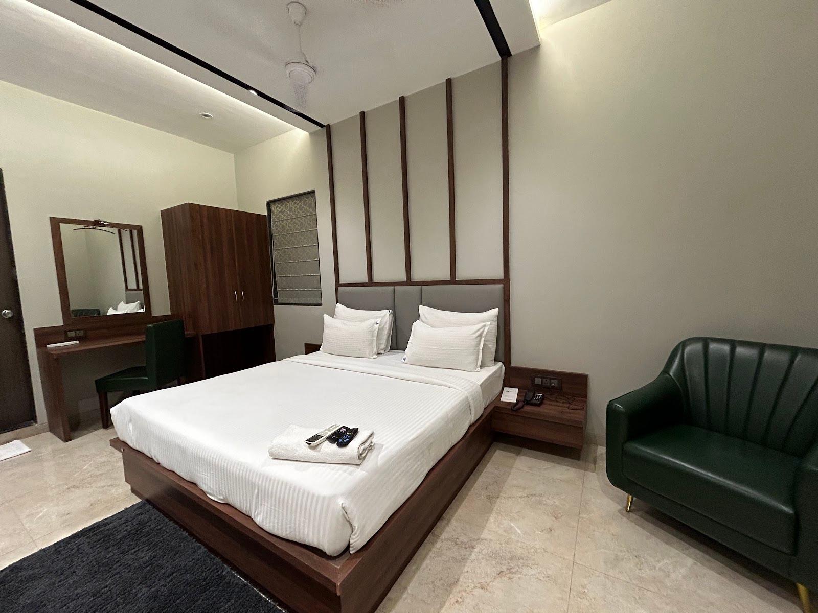 Hotel Magnus Fortune House, Magarpatta – photo 3