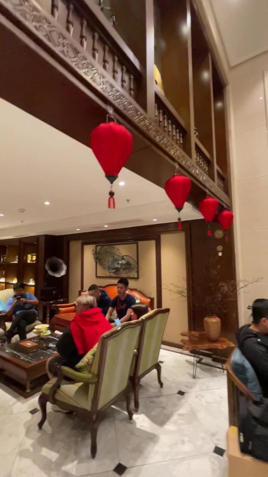 San Grand Hotel – photo 2