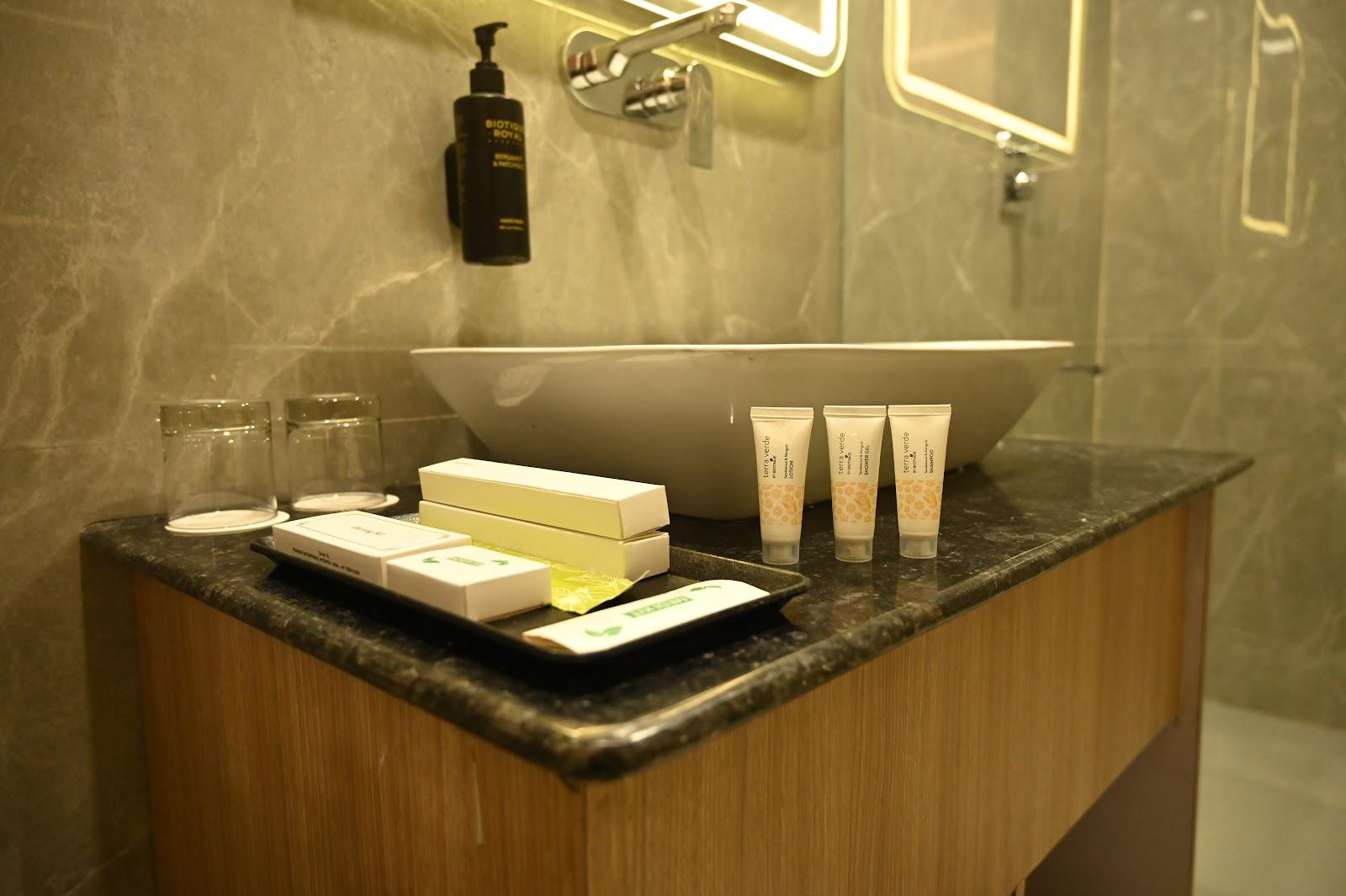The Regal Crown By Ritya Hotels – photo 3