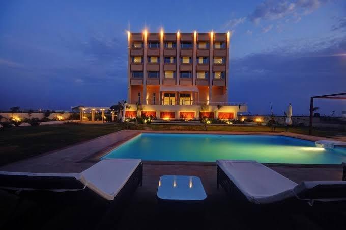 Hotel Regenta Central Hestia – photo 1