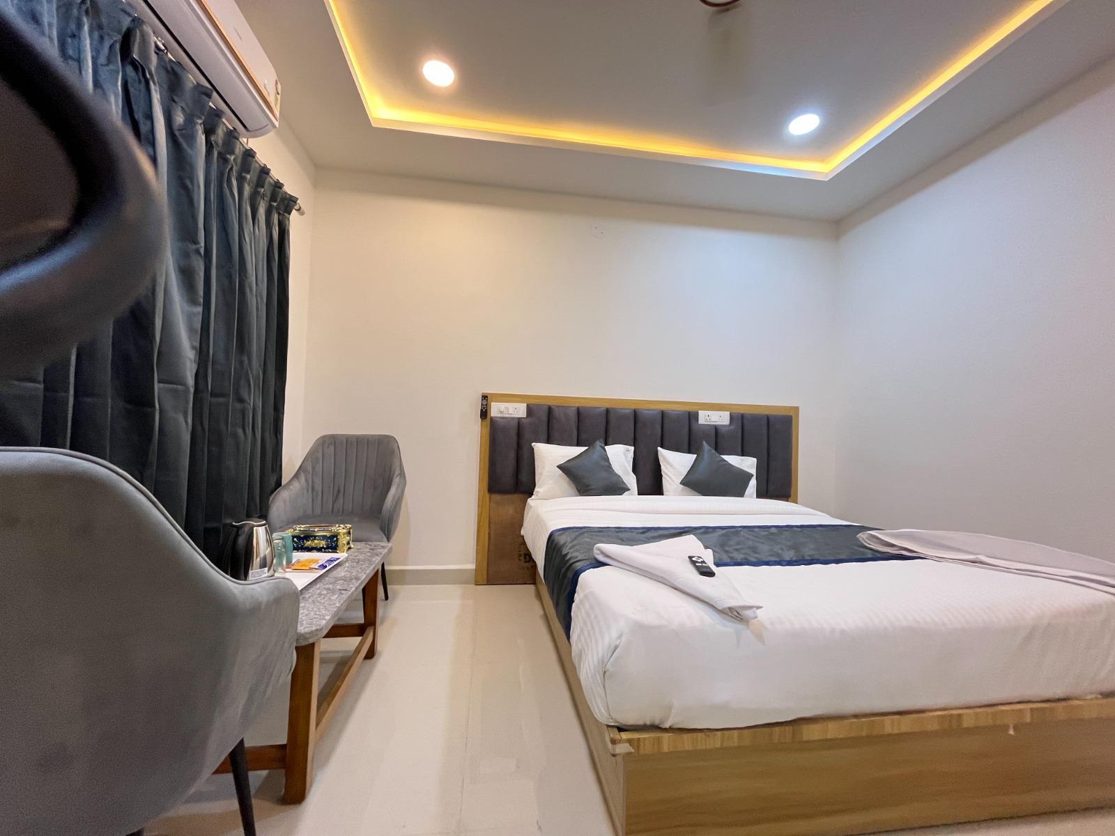 Hotel Vamshi Elite – photo 2