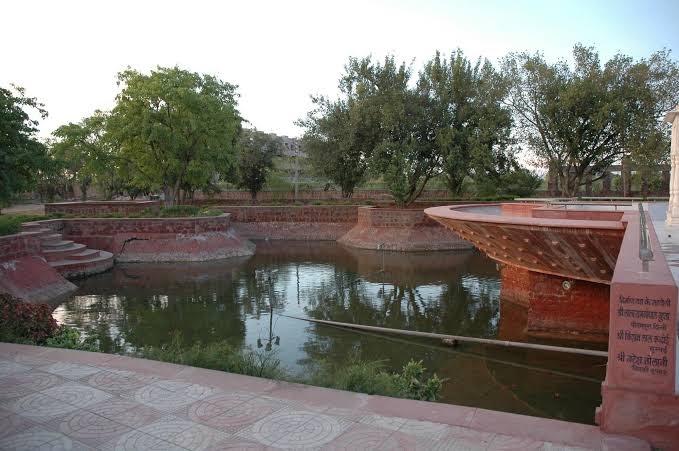Meera Madhav Resort – photo 1