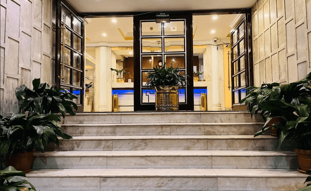 Hotel Alpine Continental, Shillong – photo 1