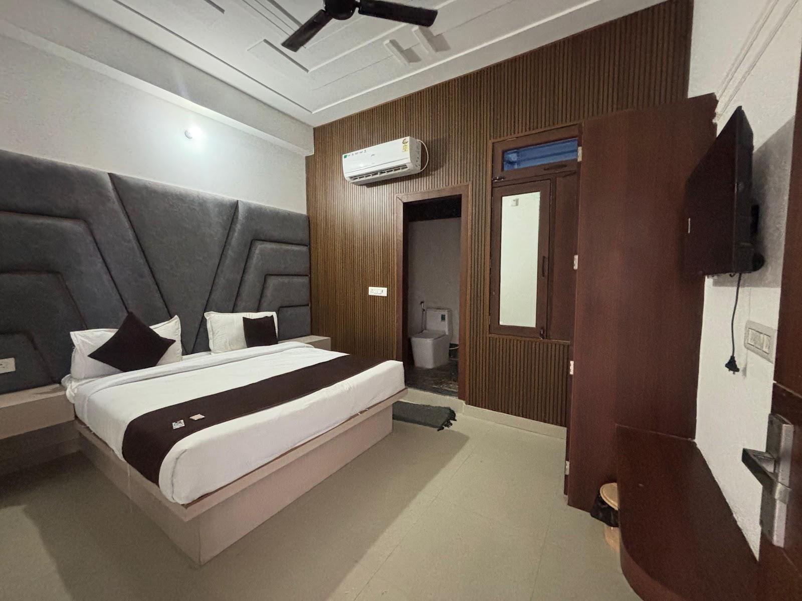 Hotel Mero Vrindavan – photo 2