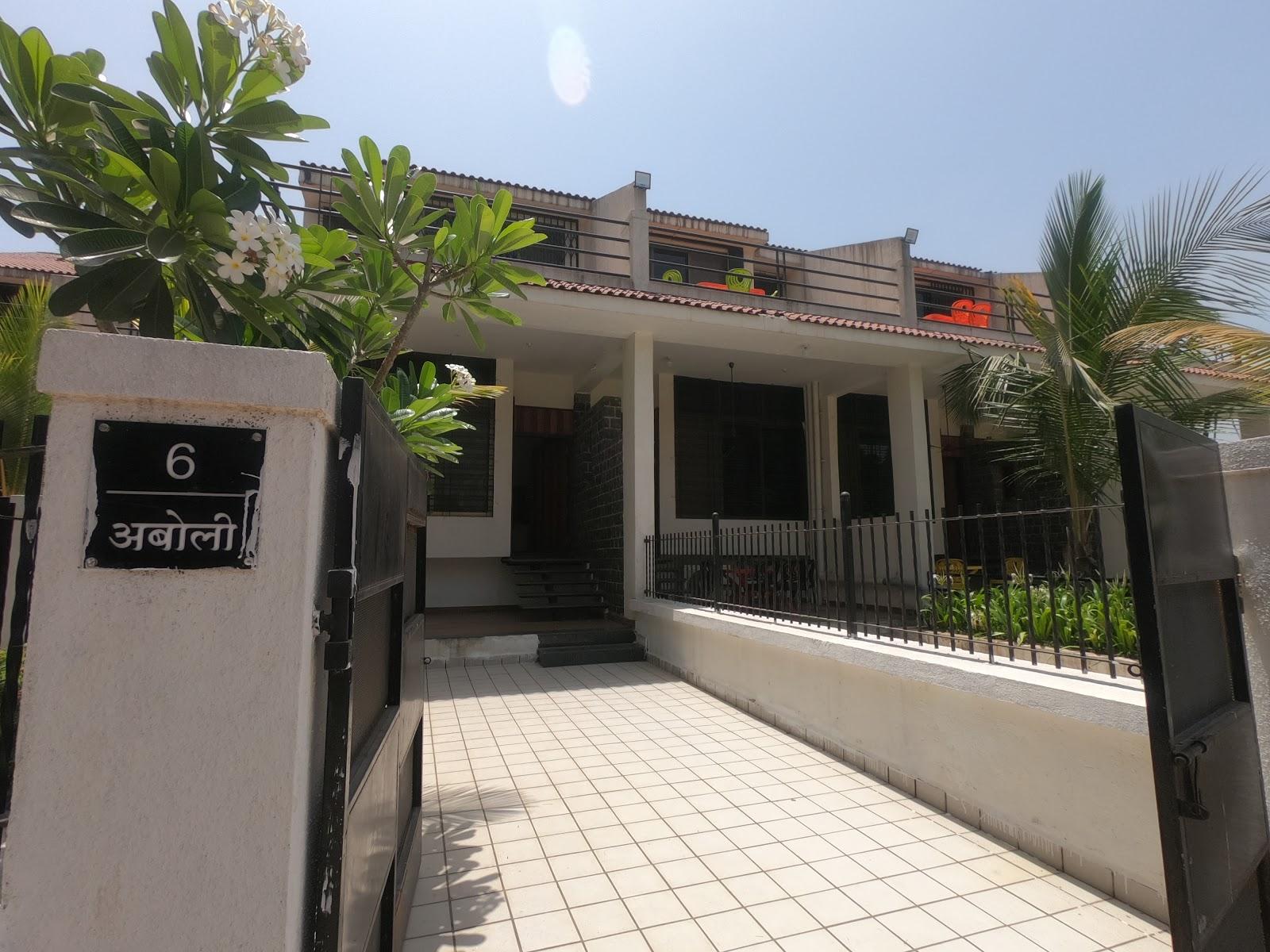 Golden Retreat Villas