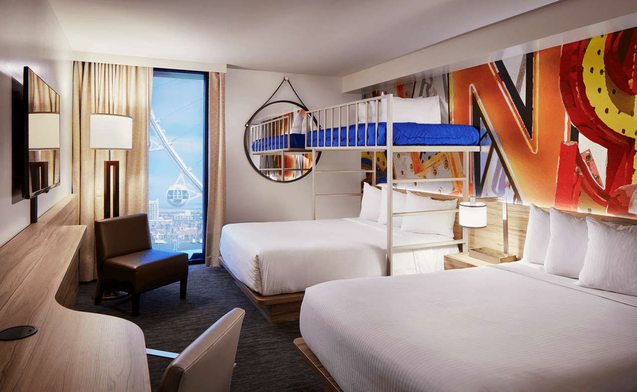 The LINQ - A Caesars Rewards Destination – photo 3