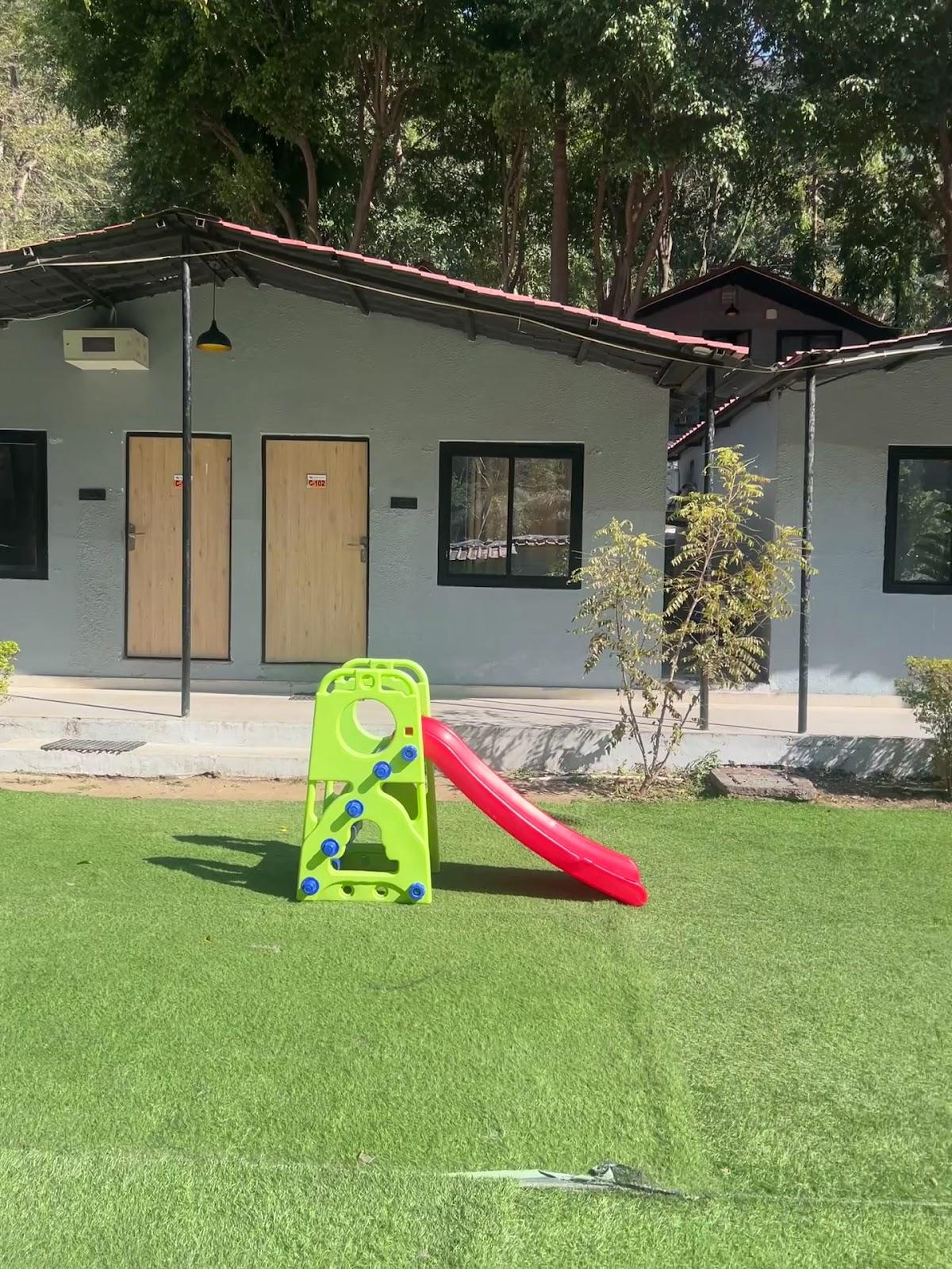EUPHORIC RIVER RESORT – photo 2
