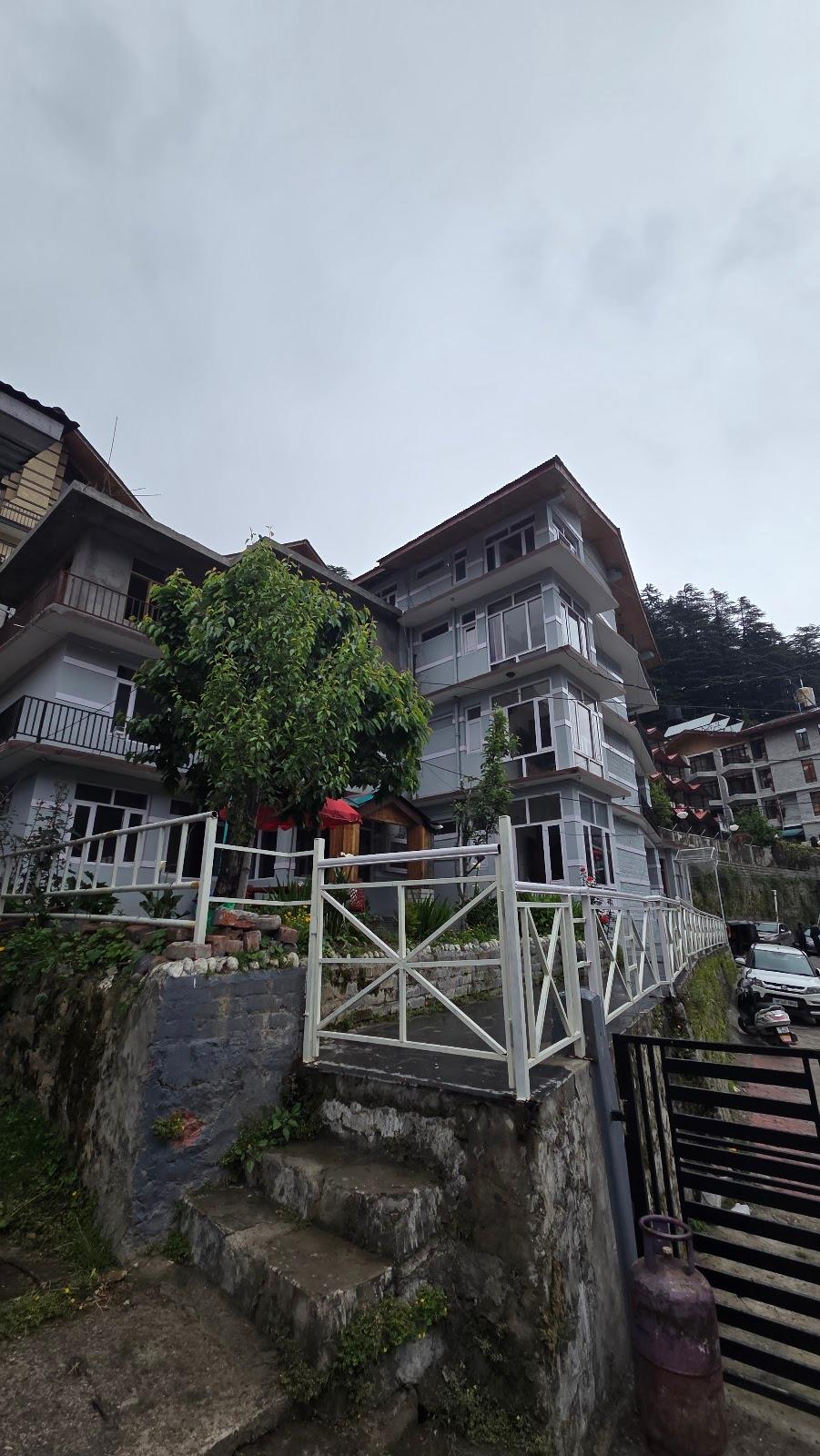Hotel Alpine manali – photo 4