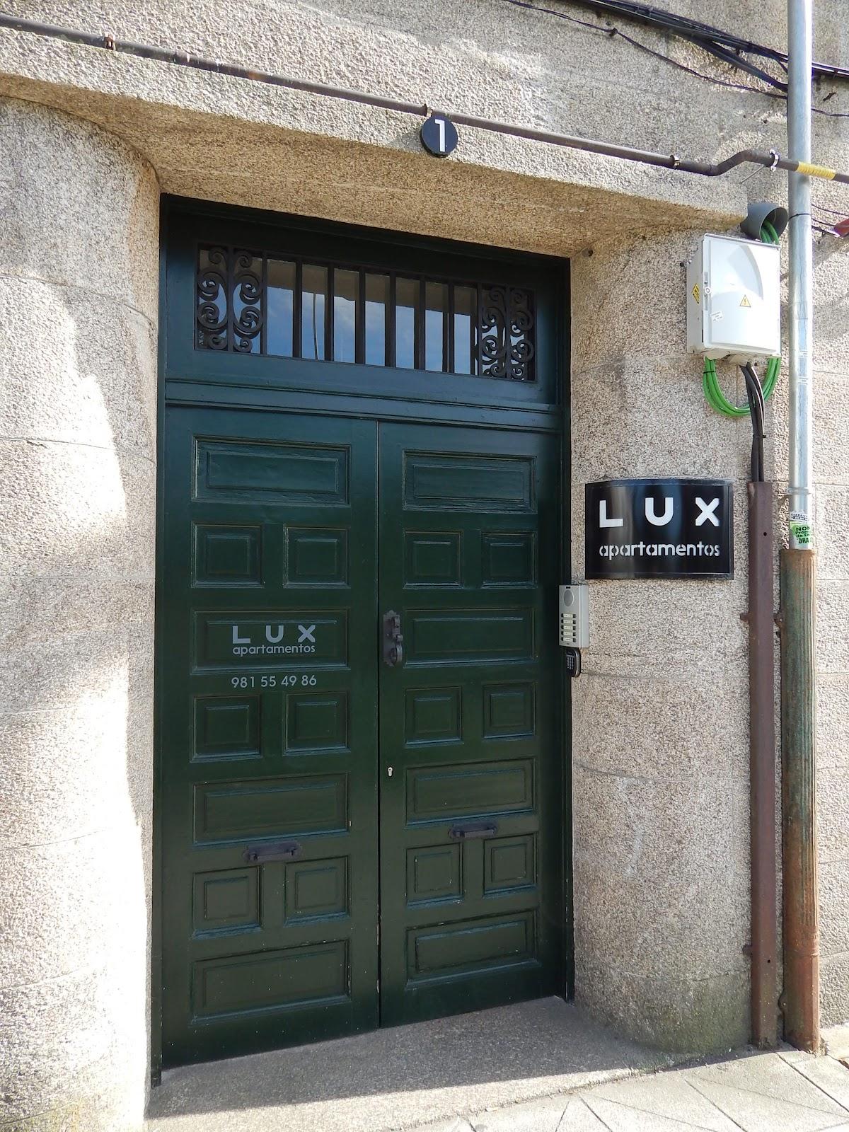 Lux Apartamentos Rosalia – photo 3