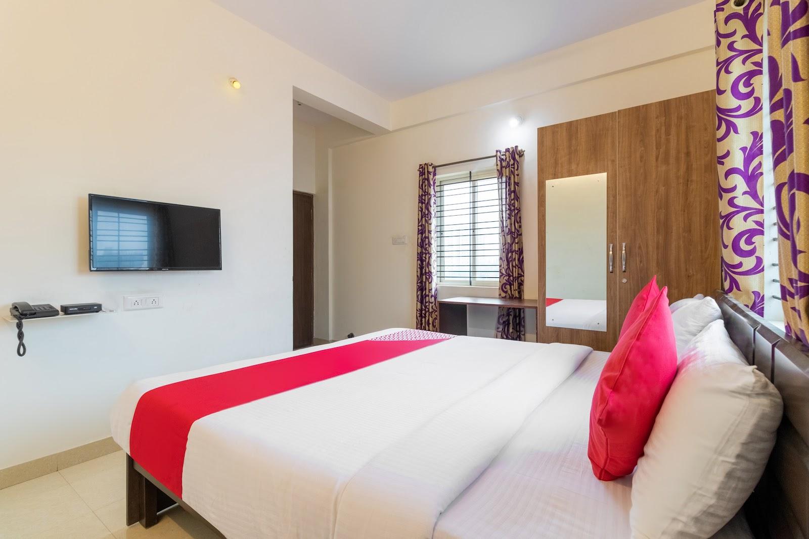 Pristine Inn Manyata | Hourly – photo 3