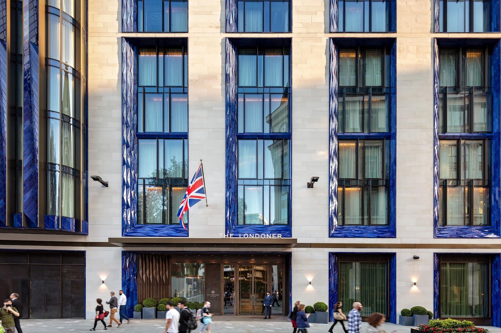 The Londoner Hotel – photo 1