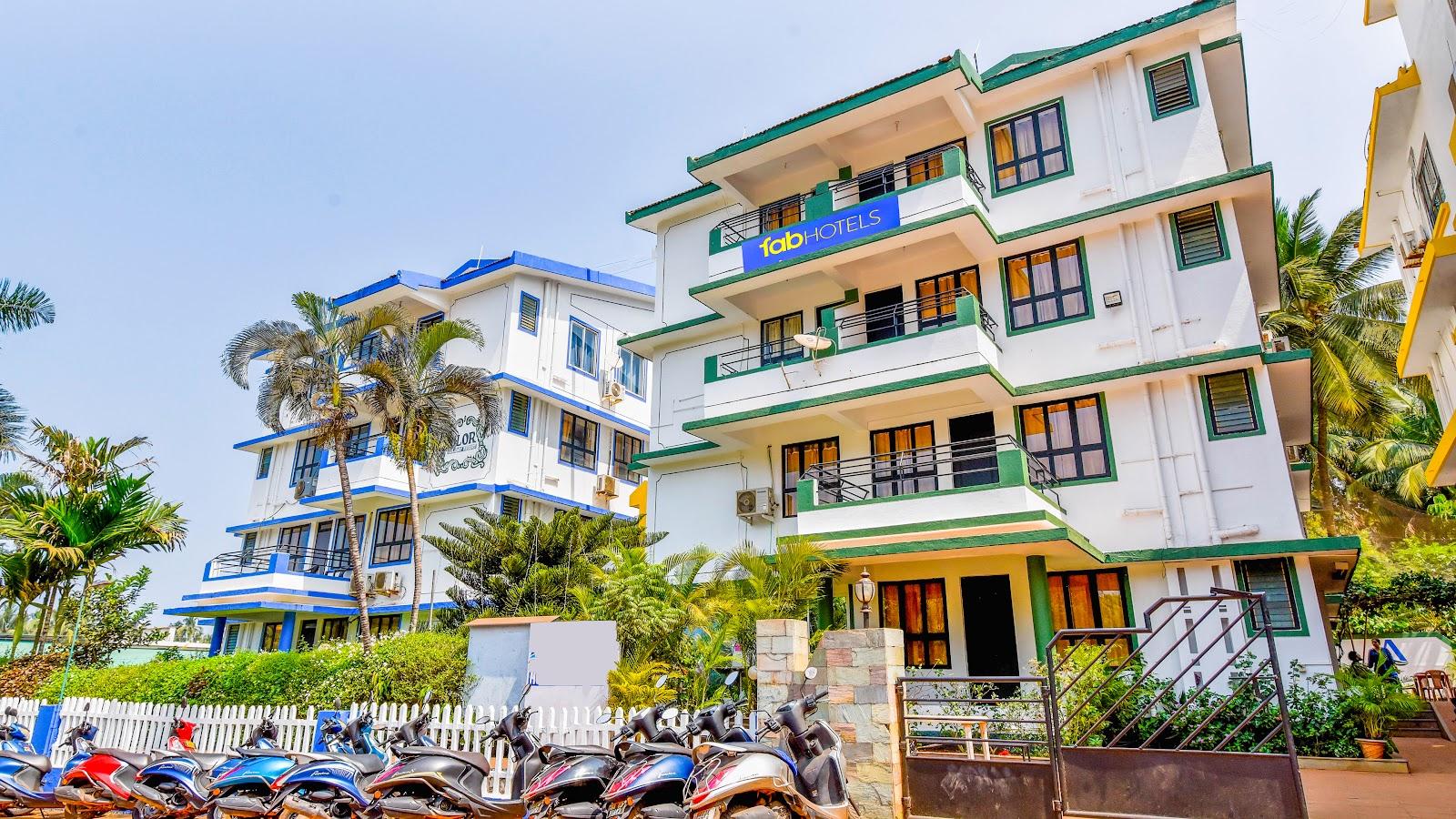 FabExpress Alor Holiday Resort