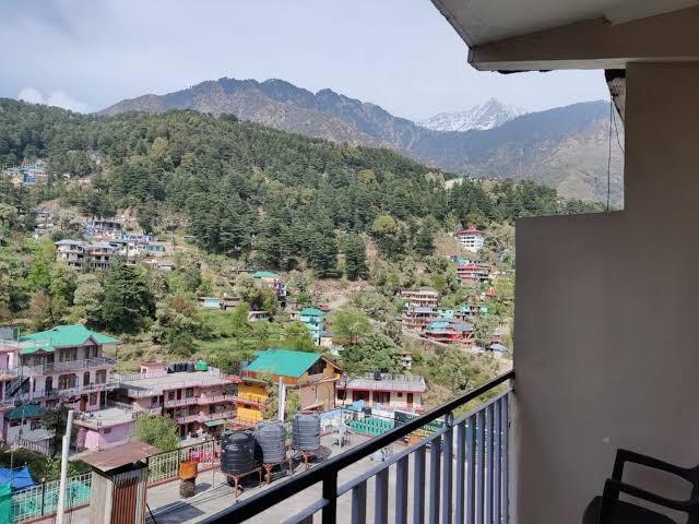 Hotel Hill Town – photo 3