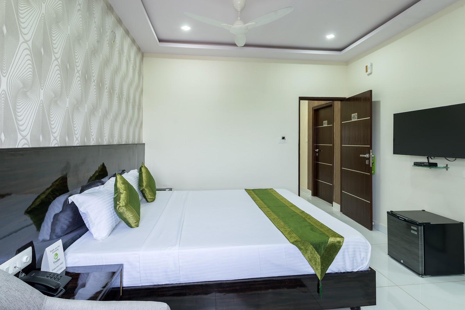 Treebo Greenwood Premier Suites, Old Airport Road – photo 4