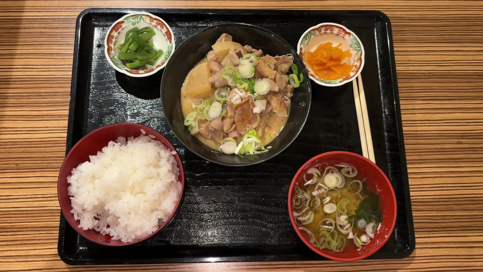 ビジネスホテルゆんぐアネックス – photo 2