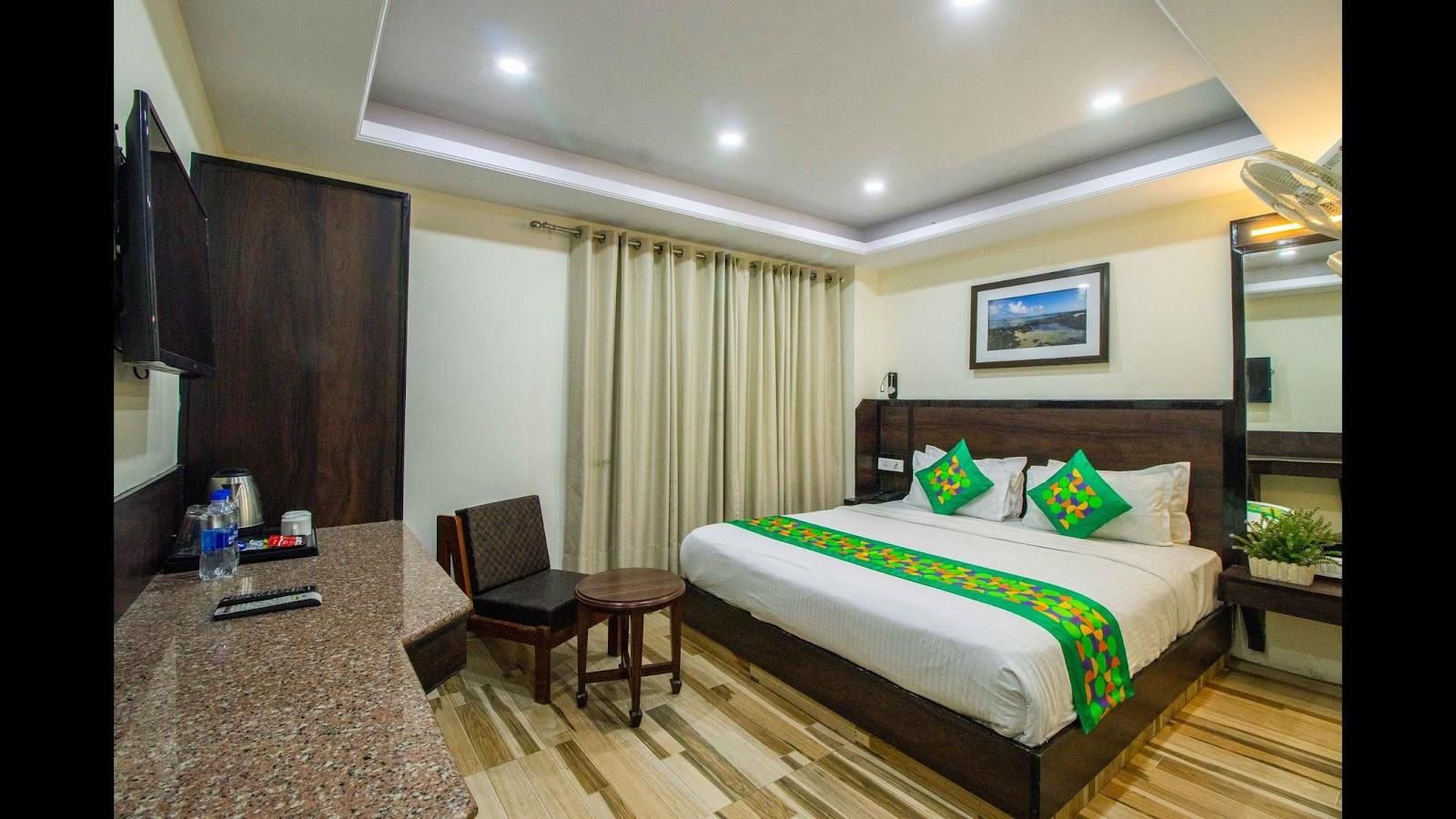Treebo Maharaja, Near Mall Road – photo 1