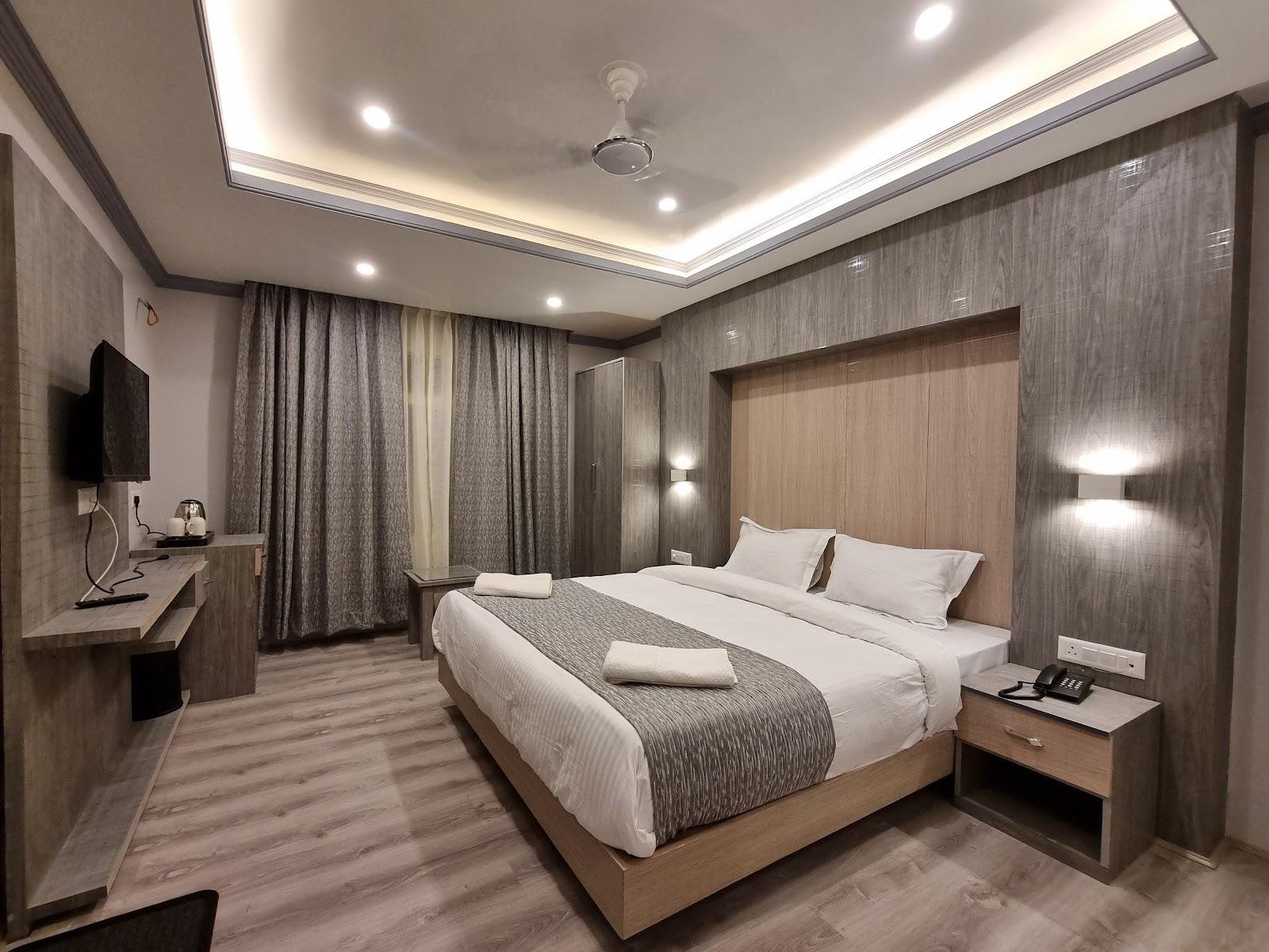 Crown Plaza Residency Srinagar – photo 3