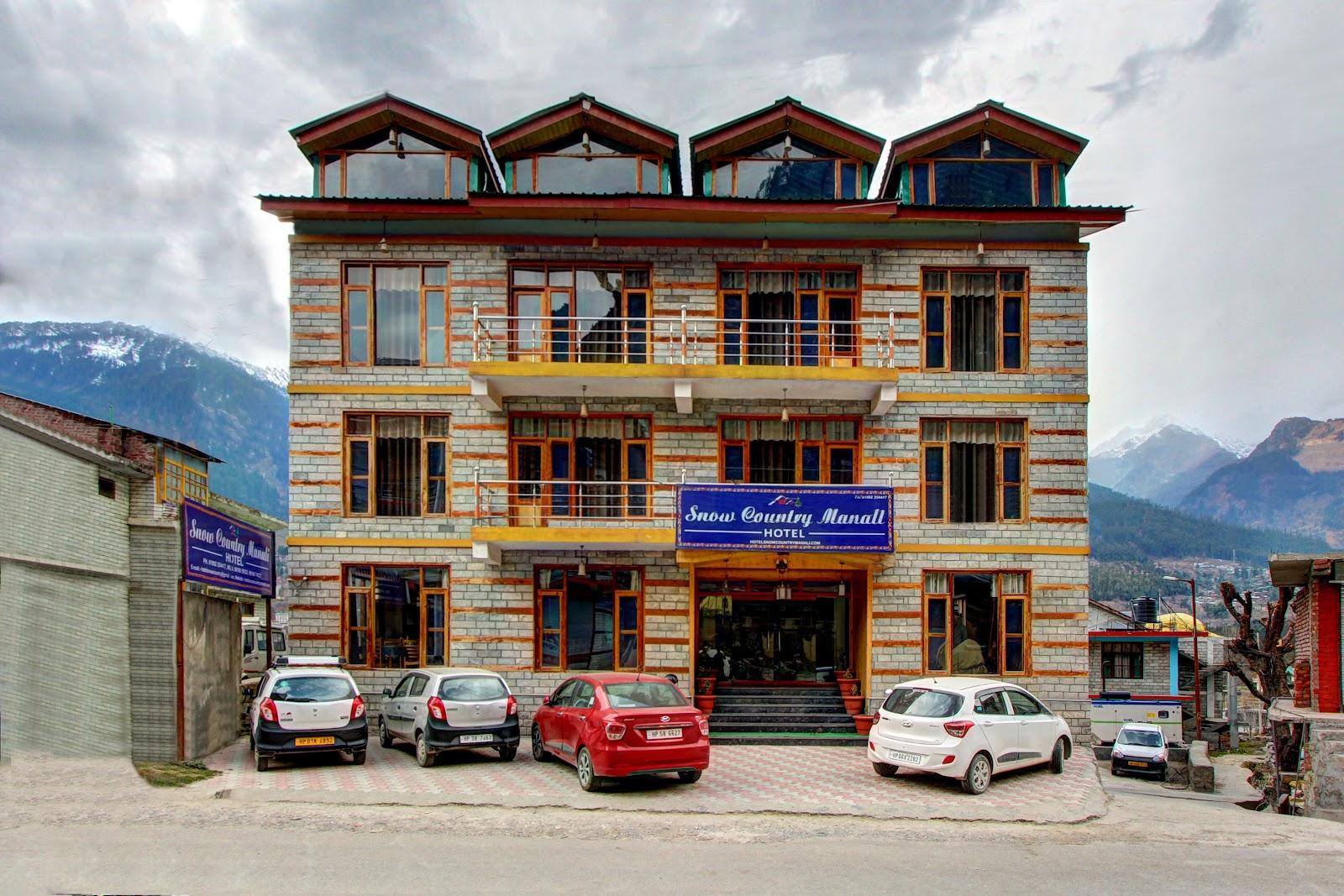 Snow country manali Hotel – photo 1