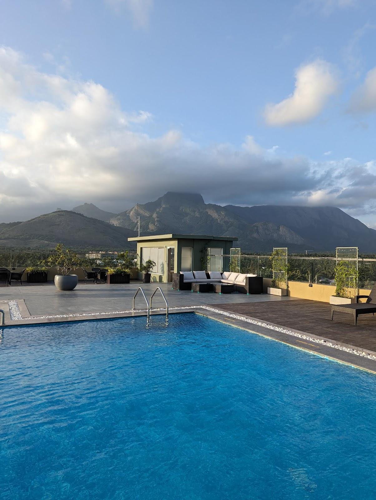 Distrikt 9 Hotels and Resorts – photo 4