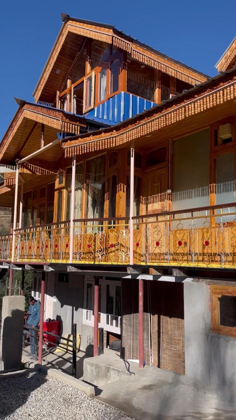 The Offbeat Chalet – photo 2