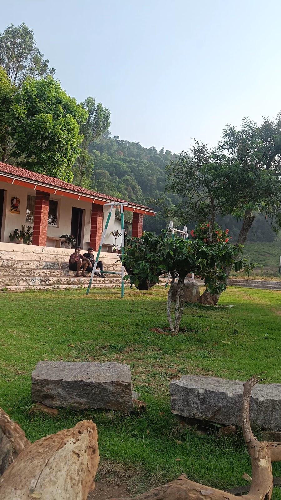 Madhava Rooms - Devashola Homestay – photo 2