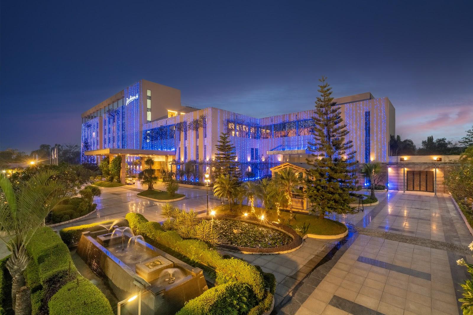 Radisson Blu Hotel Rudrapur – photo 1