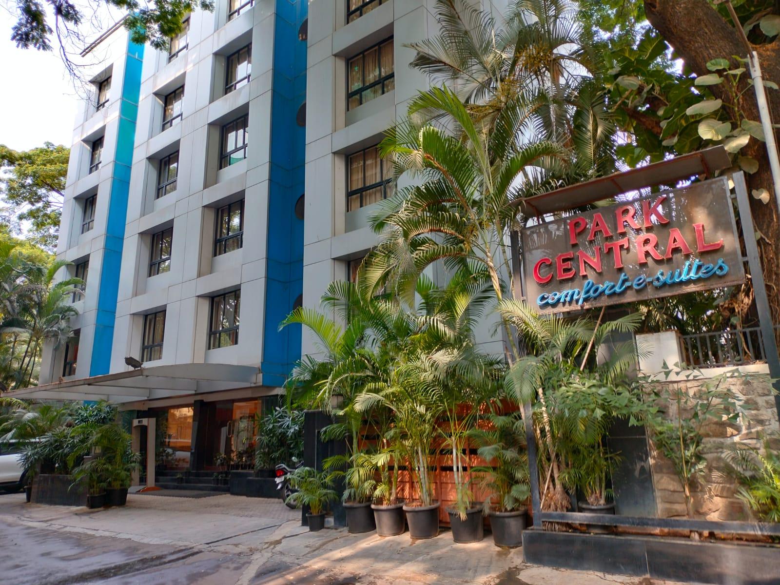 Park Central Comfort E Suites – photo 3