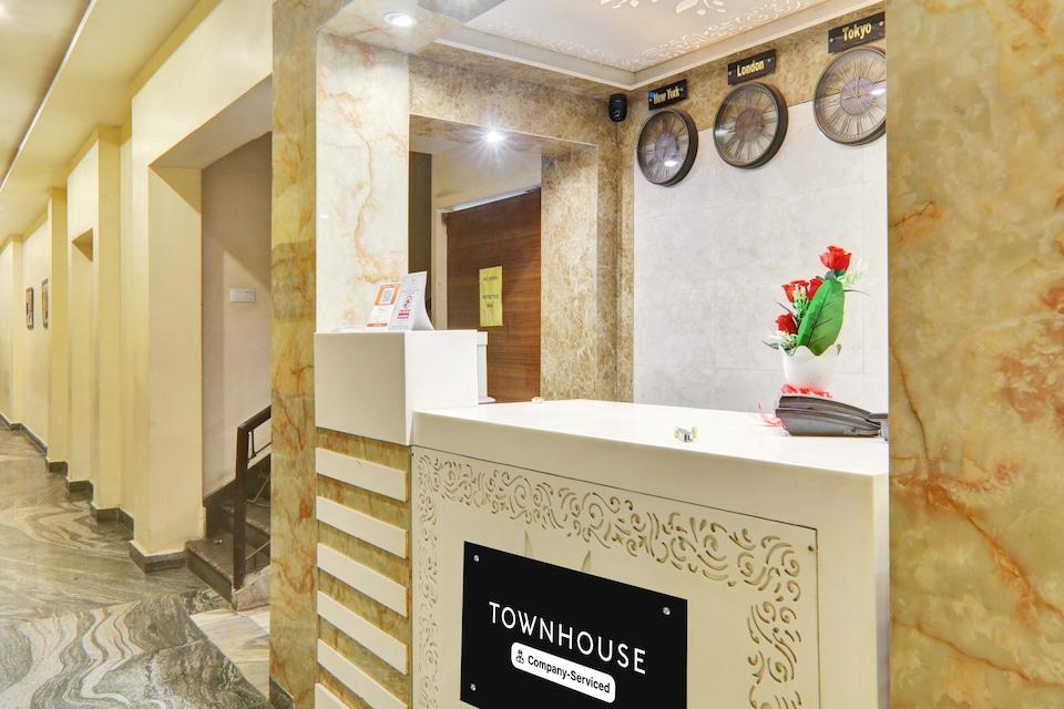 Super Townhouse by OYO Kankarbagh Formerly Kunwar Alcajars – photo 4