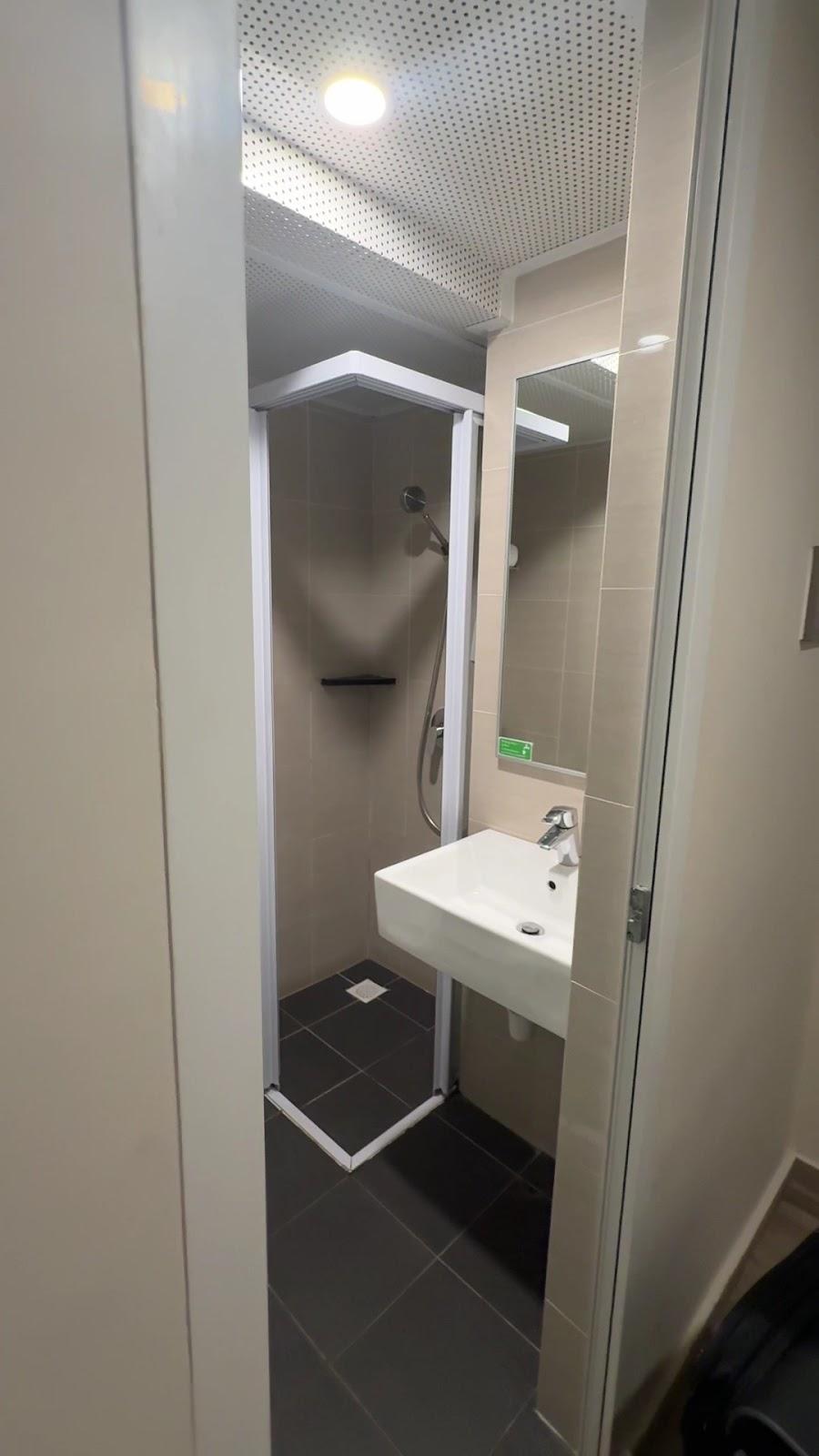 ibis budget Singapore Emerald – photo 2