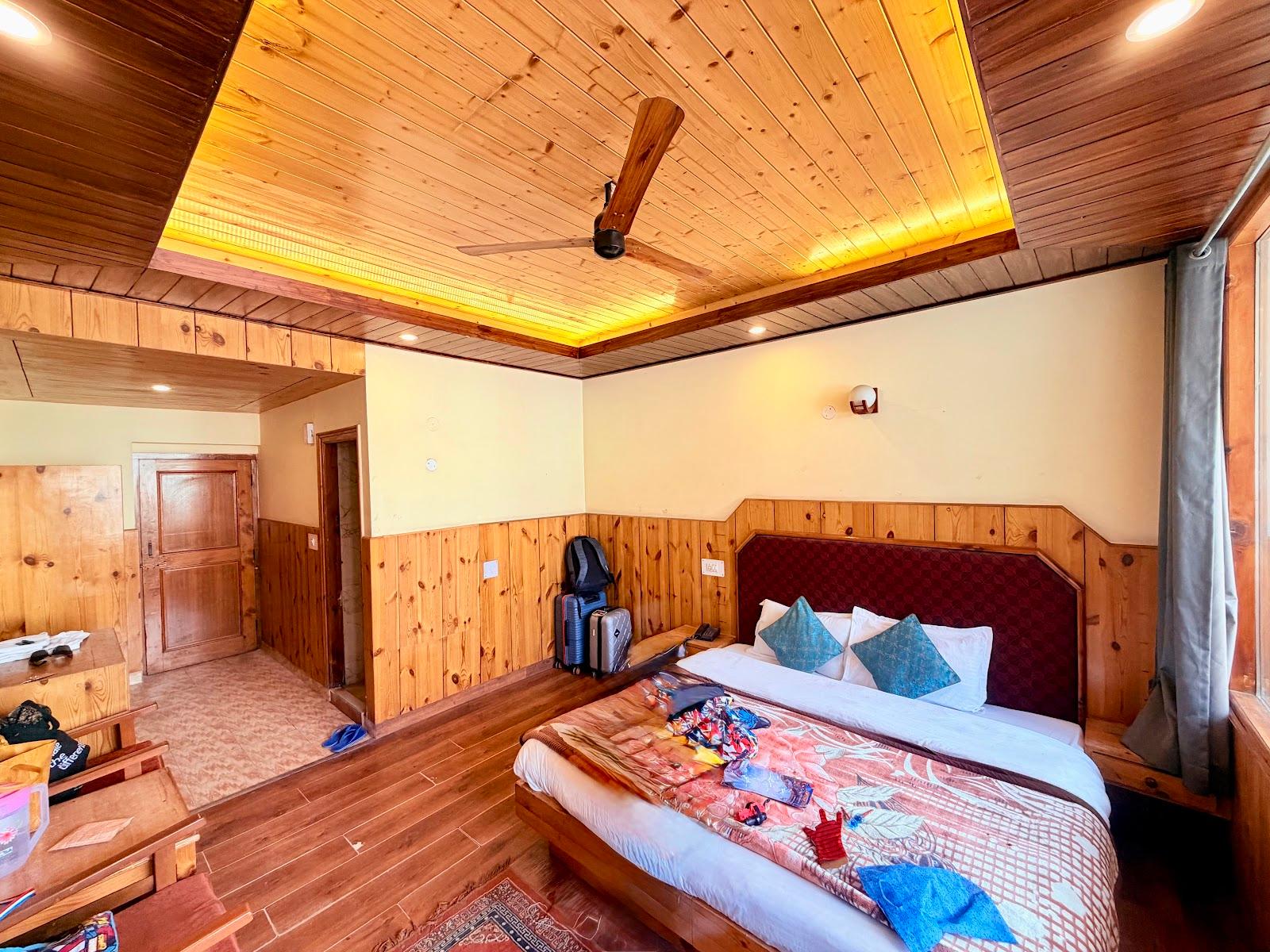 Yak Hotel - Best Hotel Near Mall Road Manali – photo 3
