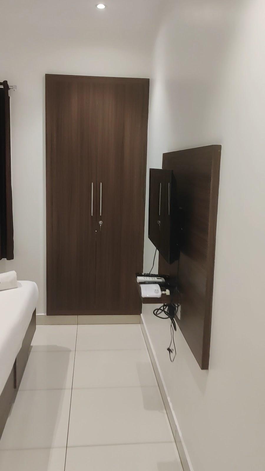 Hotel Karuna Residency – photo 2
