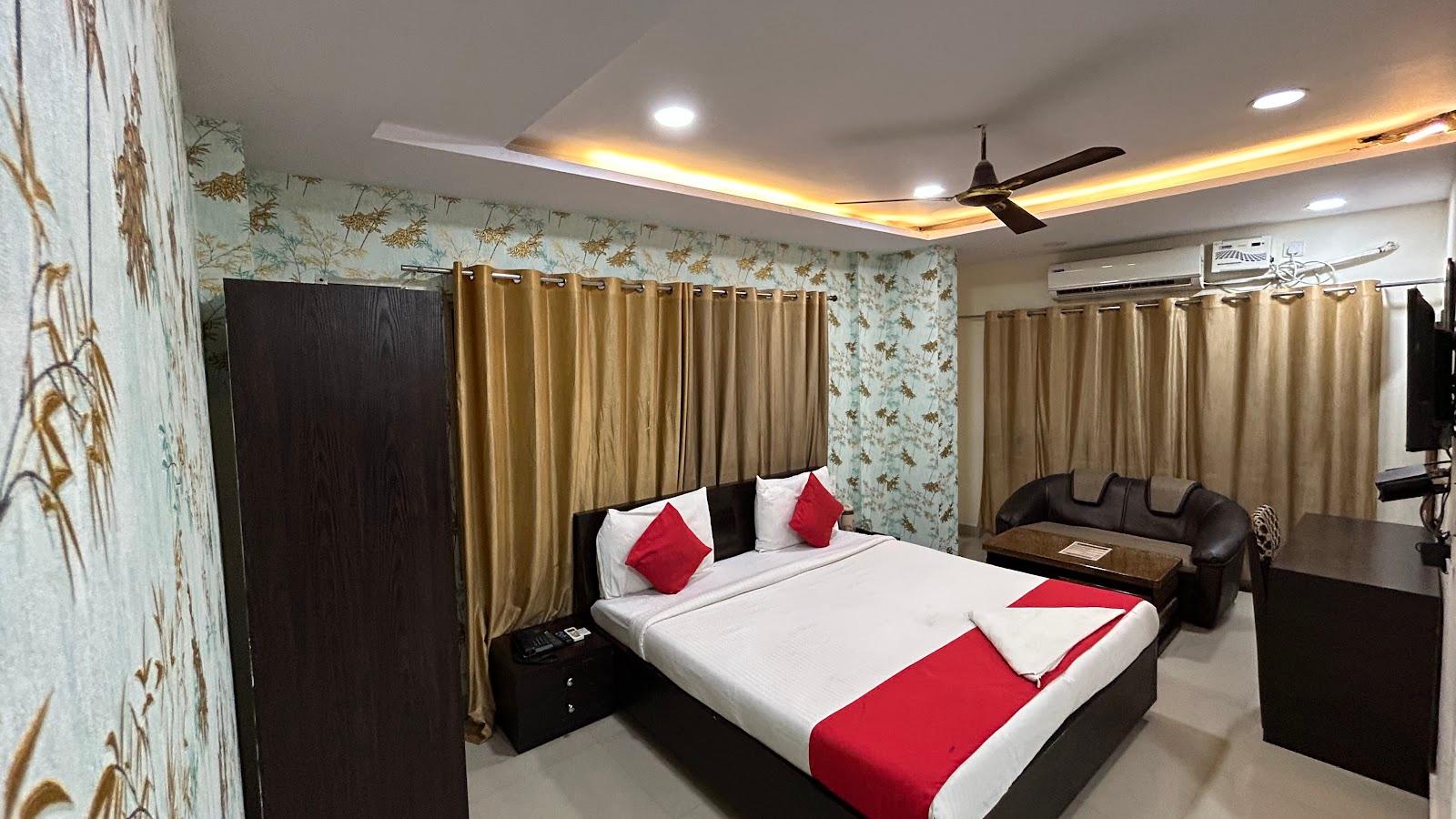 Hotel Sahu – photo 3