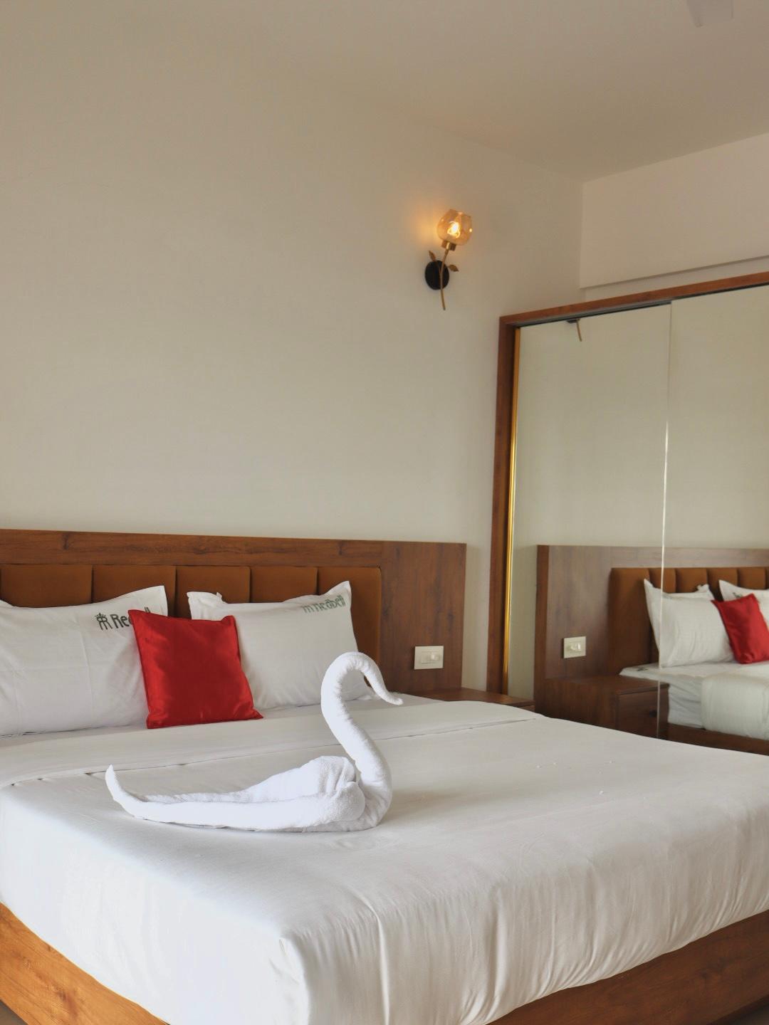 Redbell Beach Hotel Apartment – photo 3