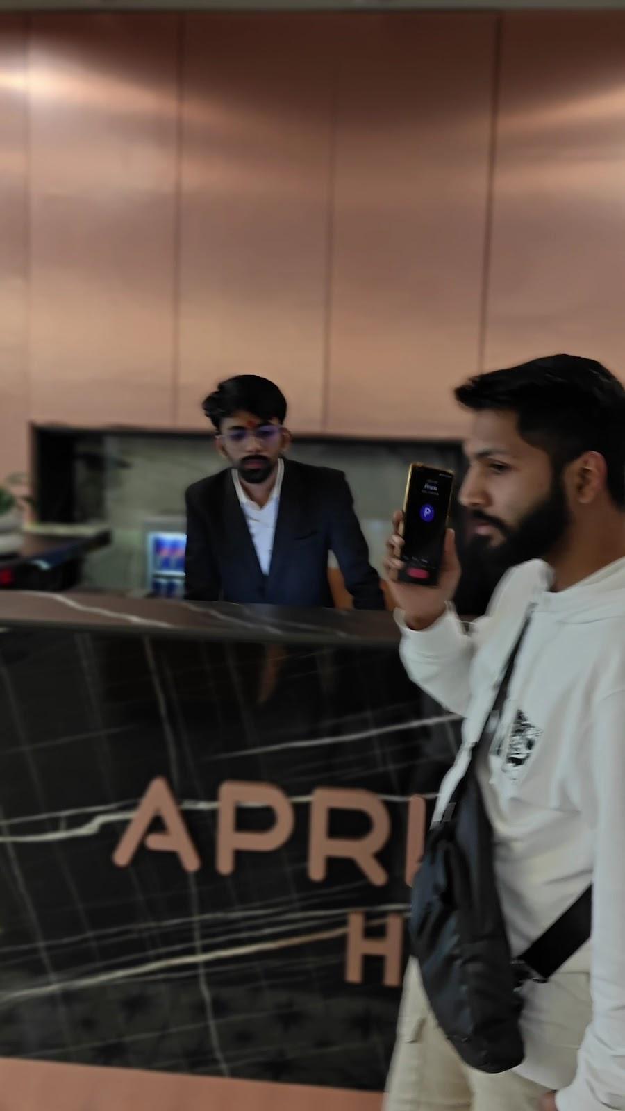 APRICOT HOTEL – photo 2